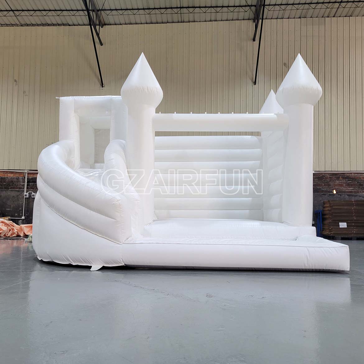 Inflatable Modern White Waterslide For Kids